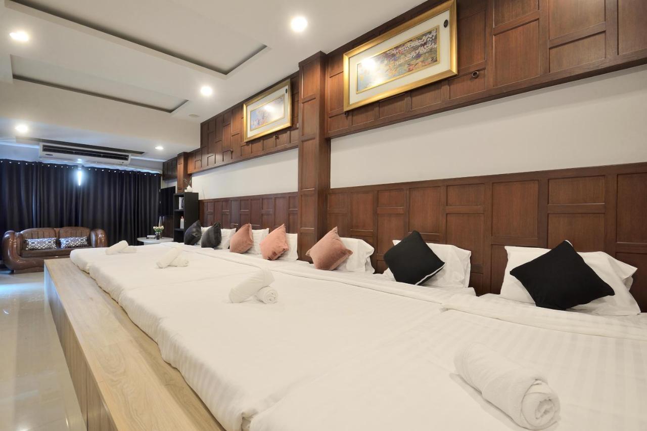 De Lux Bangkok Hotel Exteriör bild