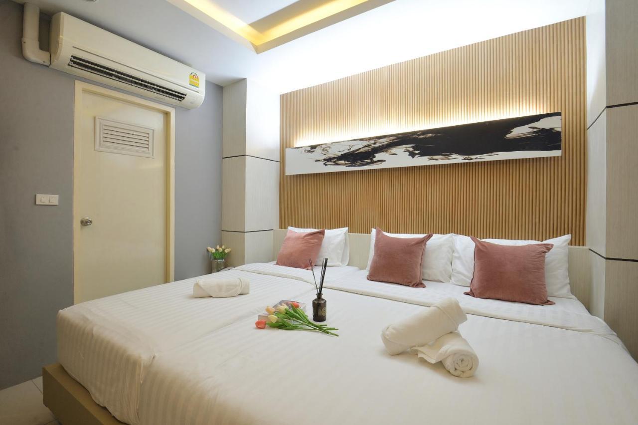 De Lux Bangkok Hotel Exteriör bild
