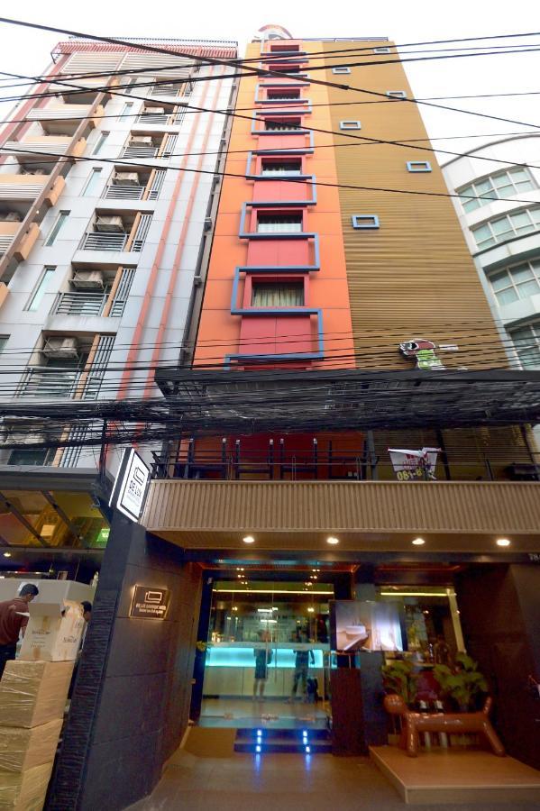 De Lux Bangkok Hotel Exteriör bild